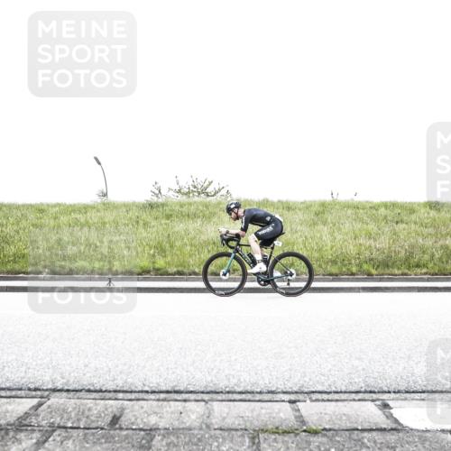 21.06.2026 - 29. Vierlanden-Triathlon H.Heesch http://msf.ph/oto/9849520 21.06.2026 10:28:37 Radfahren 61, 78, 99, 106, 197, 367, 387, 390, 508, 511, 535, 561, 592, 616 meine-sportfotos.de