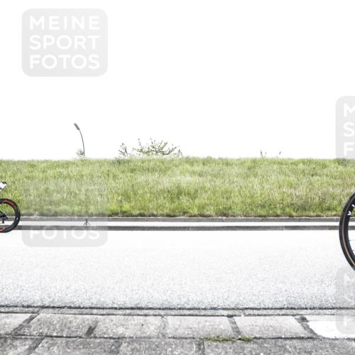 21.06.2026 - 29. Vierlanden-Triathlon H.Heesch http://msf.ph/oto/9849528 21.06.2026 10:28:38 Radfahren 99, 106, 197, 367, 387, 390, 508, 511, 535, 561, 592, 616 meine-sportfotos.de