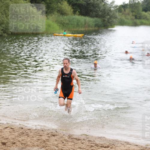 21.06.2026 - 29. Vierlanden-Triathlon Andreas Tolksdorf http://msf.ph/oto/9849660 21.06.2026 10:07:40 Schwimmen 434, 442, 468 meine-sportfotos.de