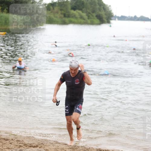 21.06.2026 - 29. Vierlanden-Triathlon Andreas Tolksdorf http://msf.ph/oto/9849670 21.06.2026 10:07:43 Schwimmen 434, 442, 449, 468 meine-sportfotos.de