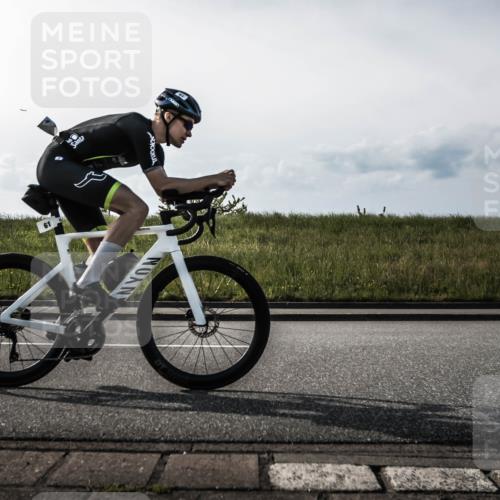 21.06.2026 - 29. Vierlanden-Triathlon H.Heesch http://msf.ph/oto/9849746 21.06.2026 08:48:55 Radfahren 61, 103 meine-sportfotos.de