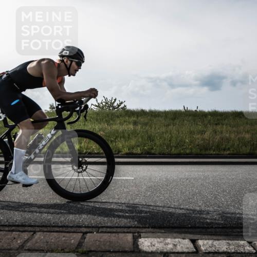 21.06.2026 - 29. Vierlanden-Triathlon H.Heesch http://msf.ph/oto/9849754 21.06.2026 08:50:21 Radfahren 106 meine-sportfotos.de