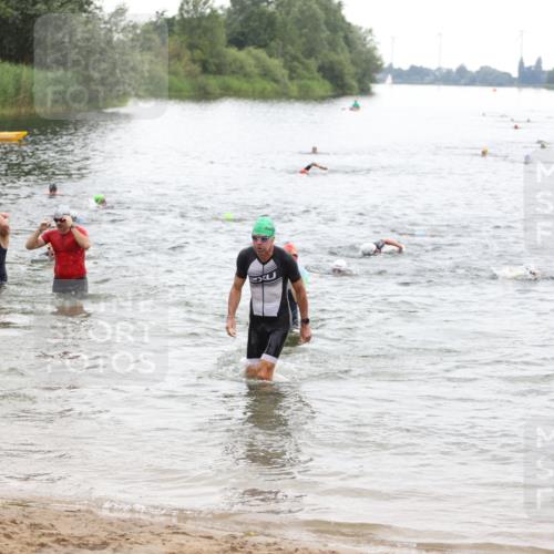 21.06.2026 - 29. Vierlanden-Triathlon Andreas Tolksdorf http://msf.ph/oto/9849777 21.06.2026 10:08:01 Schwimmen 393, 399, 452, 459, 471, 473, 478 meine-sportfotos.de