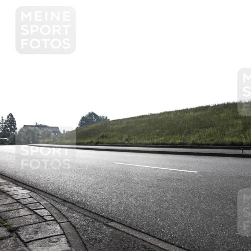 21.06.2026 - 29. Vierlanden-Triathlon H.Heesch http://msf.ph/oto/9849789 21.06.2026 08:20:01 Radfahren  meine-sportfotos.de