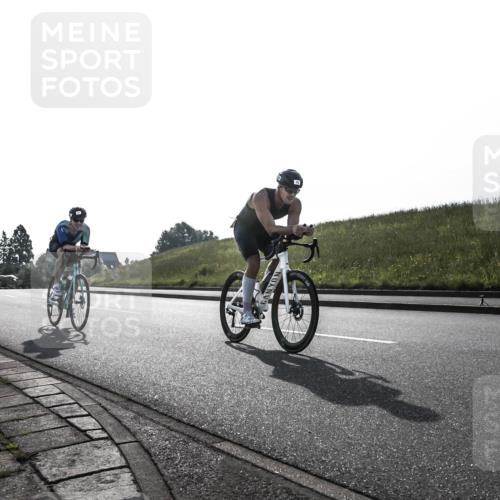 21.06.2026 - 29. Vierlanden-Triathlon H.Heesch http://msf.ph/oto/9849843 21.06.2026 08:46:46 Radfahren 57, 76 meine-sportfotos.de