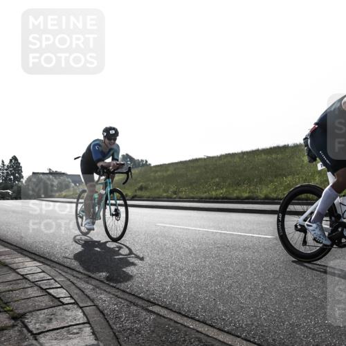 21.06.2026 - 29. Vierlanden-Triathlon H.Heesch http://msf.ph/oto/9849844 21.06.2026 08:46:46 Radfahren 57, 76 meine-sportfotos.de