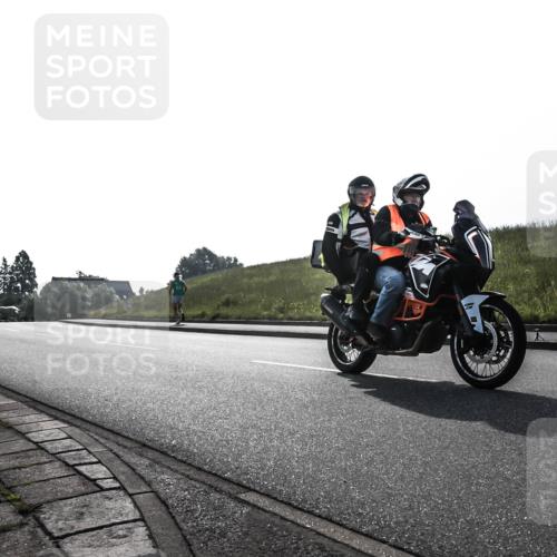 21.06.2026 - 29. Vierlanden-Triathlon H.Heesch http://msf.ph/oto/9849848 21.06.2026 08:46:55 Radfahren  meine-sportfotos.de