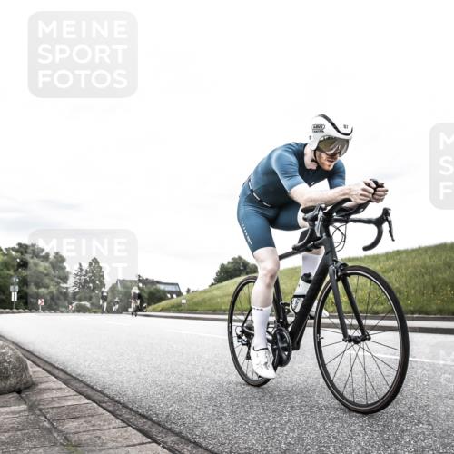 21.06.2026 - 29. Vierlanden-Triathlon H.Heesch http://msf.ph/oto/9849925 21.06.2026 10:27:35 Radfahren 87, 186, 563 meine-sportfotos.de