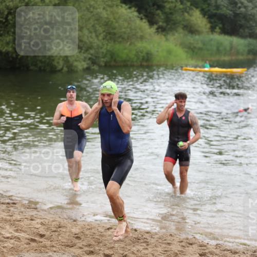 21.06.2026 - 29. Vierlanden-Triathlon Andreas Tolksdorf http://msf.ph/oto/9849964 21.06.2026 10:08:29 Schwimmen 403, 418, 422, 432, 476, 1356 meine-sportfotos.de