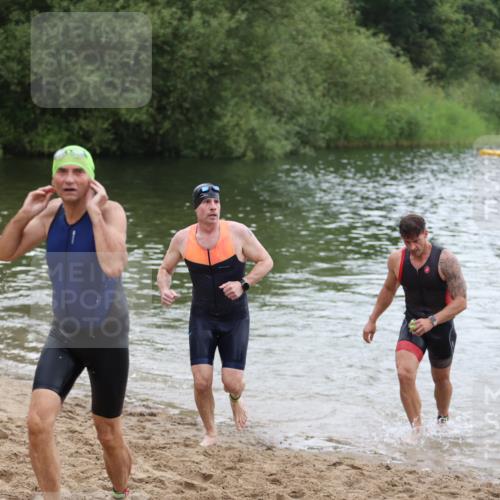 21.06.2026 - 29. Vierlanden-Triathlon Andreas Tolksdorf http://msf.ph/oto/9849970 21.06.2026 10:08:31 Schwimmen 403, 418, 422, 432, 476, 1356 meine-sportfotos.de