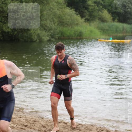 21.06.2026 - 29. Vierlanden-Triathlon Andreas Tolksdorf http://msf.ph/oto/9849987 21.06.2026 10:08:32 Schwimmen 403, 418, 422, 432, 1356 meine-sportfotos.de