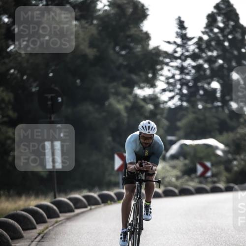 21.06.2026 - 29. Vierlanden-Triathlon H.Heesch http://msf.ph/oto/9850258 21.06.2026 08:44:08 Radfahren 30, 49 meine-sportfotos.de