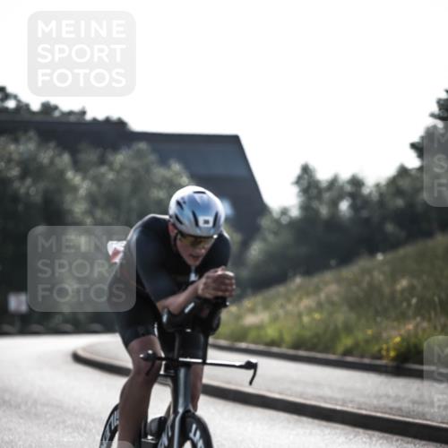 21.06.2026 - 29. Vierlanden-Triathlon H.Heesch http://msf.ph/oto/9850261 21.06.2026 08:44:09 Radfahren 30, 49 meine-sportfotos.de