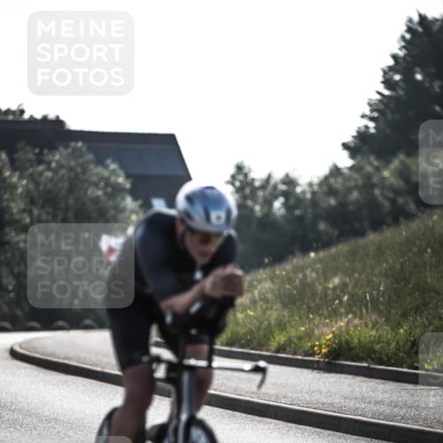 21.06.2026 - 29. Vierlanden-Triathlon H.Heesch http://msf.ph/oto/9850262 21.06.2026 08:44:09 Radfahren 30, 49 meine-sportfotos.de