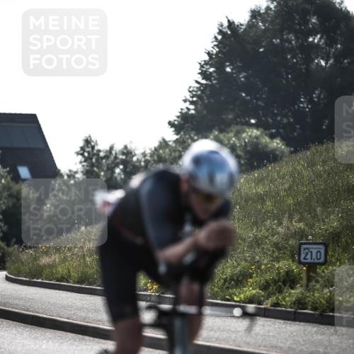 21.06.2026 - 29. Vierlanden-Triathlon H.Heesch http://msf.ph/oto/9850265 21.06.2026 08:44:09 Radfahren 30, 49 meine-sportfotos.de