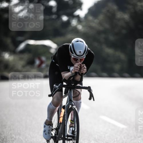 21.06.2026 - 29. Vierlanden-Triathlon H.Heesch http://msf.ph/oto/9850278 21.06.2026 08:44:33 Radfahren 79 meine-sportfotos.de