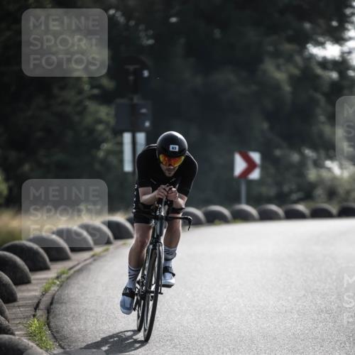 21.06.2026 - 29. Vierlanden-Triathlon H.Heesch http://msf.ph/oto/9850304 21.06.2026 08:45:13 Radfahren 63, 127, 211 meine-sportfotos.de