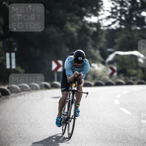 21.06.2026 - 29. Vierlanden-Triathlon H.Heesch http://msf.ph/oto/9850321 21.06.2026 08:45:40 Radfahren 24, 107 meine-sportfotos.de