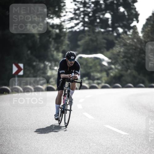 21.06.2026 - 29. Vierlanden-Triathlon H.Heesch http://msf.ph/oto/9850329 21.06.2026 08:45:42 Radfahren 24, 107 meine-sportfotos.de