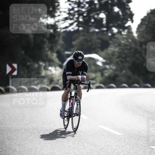 21.06.2026 - 29. Vierlanden-Triathlon H.Heesch http://msf.ph/oto/9850332 21.06.2026 08:45:42 Radfahren 24, 107 meine-sportfotos.de