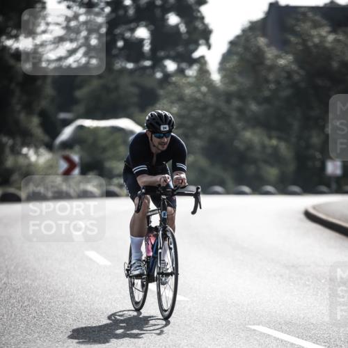 21.06.2026 - 29. Vierlanden-Triathlon H.Heesch http://msf.ph/oto/9850339 21.06.2026 08:45:43 Radfahren 24, 36, 107 meine-sportfotos.de