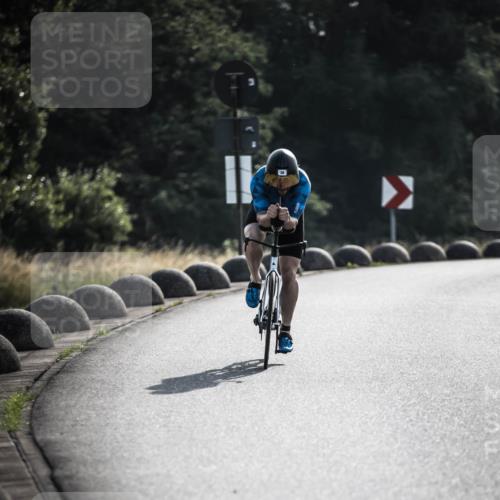 21.06.2026 - 29. Vierlanden-Triathlon H.Heesch http://msf.ph/oto/9850345 21.06.2026 08:45:50 Radfahren 36, 60 meine-sportfotos.de