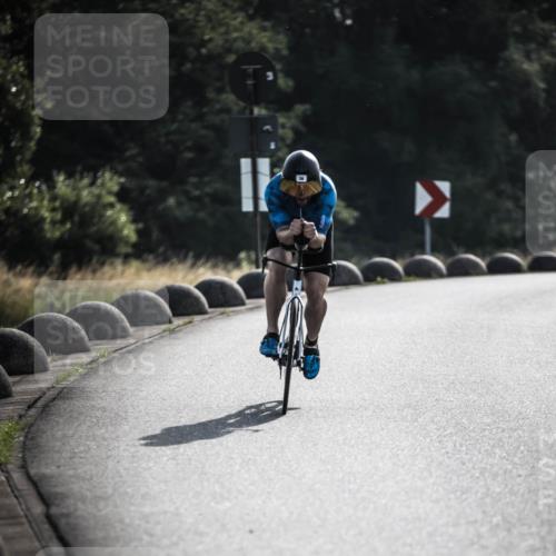 21.06.2026 - 29. Vierlanden-Triathlon H.Heesch http://msf.ph/oto/9850348 21.06.2026 08:45:50 Radfahren 36, 60 meine-sportfotos.de