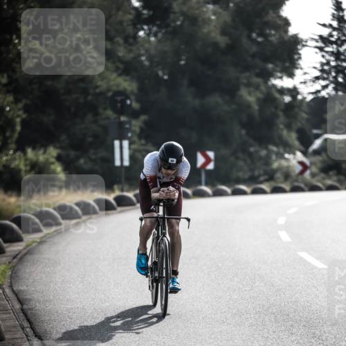 21.06.2026 - 29. Vierlanden-Triathlon H.Heesch http://msf.ph/oto/9850361 21.06.2026 08:45:54 Radfahren 36, 60 meine-sportfotos.de