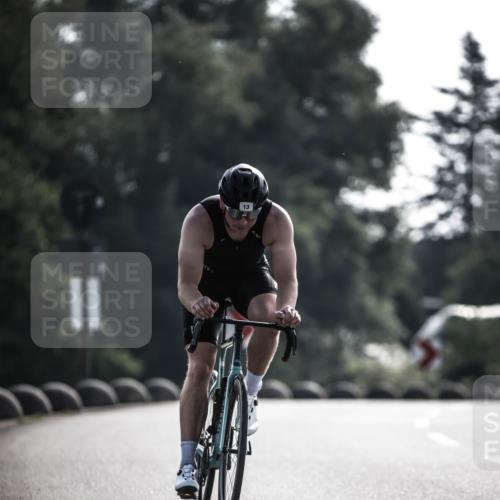 21.06.2026 - 29. Vierlanden-Triathlon H.Heesch http://msf.ph/oto/9850386 21.06.2026 08:46:59 Radfahren 13, 212 meine-sportfotos.de