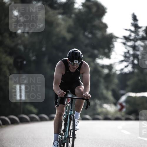 21.06.2026 - 29. Vierlanden-Triathlon H.Heesch http://msf.ph/oto/9850388 21.06.2026 08:46:59 Radfahren 13, 212 meine-sportfotos.de