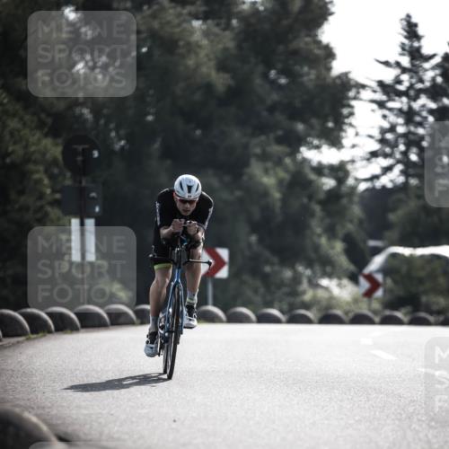 21.06.2026 - 29. Vierlanden-Triathlon H.Heesch http://msf.ph/oto/9850412 21.06.2026 08:47:09 Radfahren 37 meine-sportfotos.de