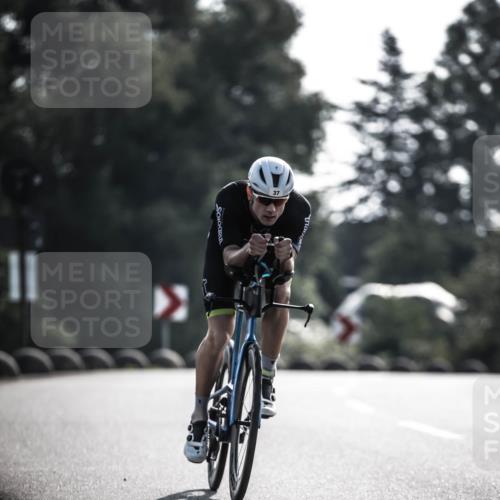 21.06.2026 - 29. Vierlanden-Triathlon H.Heesch http://msf.ph/oto/9850423 21.06.2026 08:47:09 Radfahren 37 meine-sportfotos.de