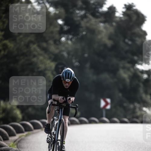21.06.2026 - 29. Vierlanden-Triathlon H.Heesch http://msf.ph/oto/9850492 21.06.2026 08:48:05 Radfahren 32, 155, 166 meine-sportfotos.de