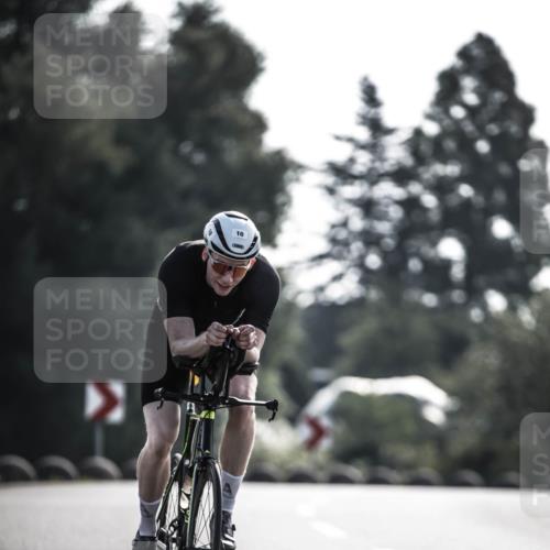 21.06.2026 - 29. Vierlanden-Triathlon H.Heesch http://msf.ph/oto/9850531 21.06.2026 08:48:26 Radfahren 10, 21 meine-sportfotos.de