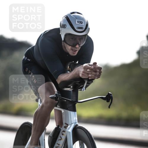21.06.2026 - 29. Vierlanden-Triathlon H.Heesch http://msf.ph/oto/9850561 21.06.2026 08:48:44 Radfahren 103, 132 meine-sportfotos.de