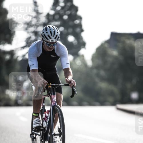 21.06.2026 - 29. Vierlanden-Triathlon H.Heesch http://msf.ph/oto/9850570 21.06.2026 08:48:49 Radfahren 61, 103 meine-sportfotos.de