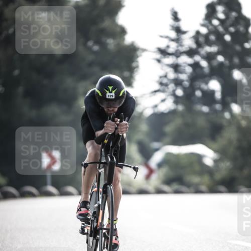 21.06.2026 - 29. Vierlanden-Triathlon H.Heesch http://msf.ph/oto/9850595 21.06.2026 08:49:07 Radfahren 129 meine-sportfotos.de