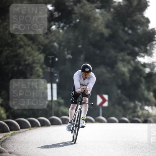 21.06.2026 - 29. Vierlanden-Triathlon H.Heesch http://msf.ph/oto/9850622 21.06.2026 08:49:19 Radfahren 164 meine-sportfotos.de