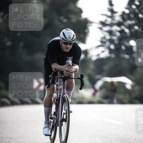 21.06.2026 - 29. Vierlanden-Triathlon H.Heesch http://msf.ph/oto/9850687 21.06.2026 08:50:14 Radfahren 51, 106 meine-sportfotos.de