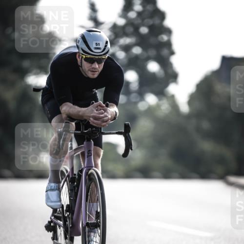 21.06.2026 - 29. Vierlanden-Triathlon H.Heesch http://msf.ph/oto/9850693 21.06.2026 08:50:14 Radfahren 51, 106 meine-sportfotos.de
