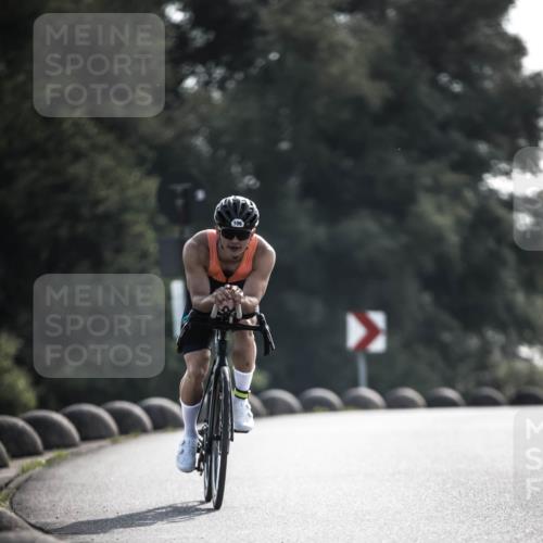 21.06.2026 - 29. Vierlanden-Triathlon H.Heesch http://msf.ph/oto/9850697 21.06.2026 08:50:20 Radfahren 106 meine-sportfotos.de
