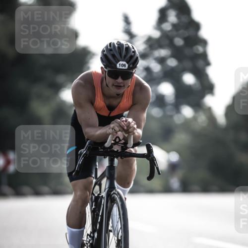 21.06.2026 - 29. Vierlanden-Triathlon H.Heesch http://msf.ph/oto/9850720 21.06.2026 08:50:21 Radfahren 106, 145 meine-sportfotos.de