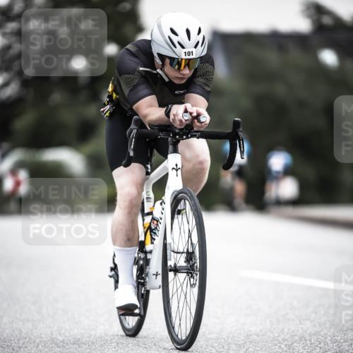21.06.2026 - 29. Vierlanden-Triathlon H.Heesch http://msf.ph/oto/9850808 21.06.2026 10:27:19 Radfahren 10, 24, 101, 223, 298, 339, 378, 385, 391, 486, 513 meine-sportfotos.de