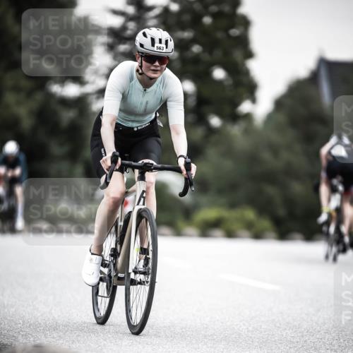 21.06.2026 - 29. Vierlanden-Triathlon H.Heesch http://msf.ph/oto/9850872 21.06.2026 10:27:31 Radfahren 87, 186, 563 meine-sportfotos.de