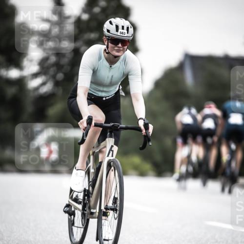 21.06.2026 - 29. Vierlanden-Triathlon H.Heesch http://msf.ph/oto/9850879 21.06.2026 10:27:31 Radfahren 87, 186, 563 meine-sportfotos.de