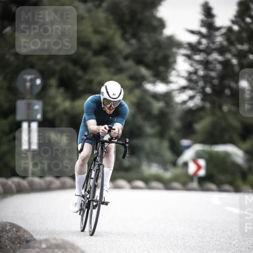 21.06.2026 - 29. Vierlanden-Triathlon H.Heesch http://msf.ph/oto/9850885 21.06.2026 10:27:34 Radfahren 87, 186, 563 meine-sportfotos.de