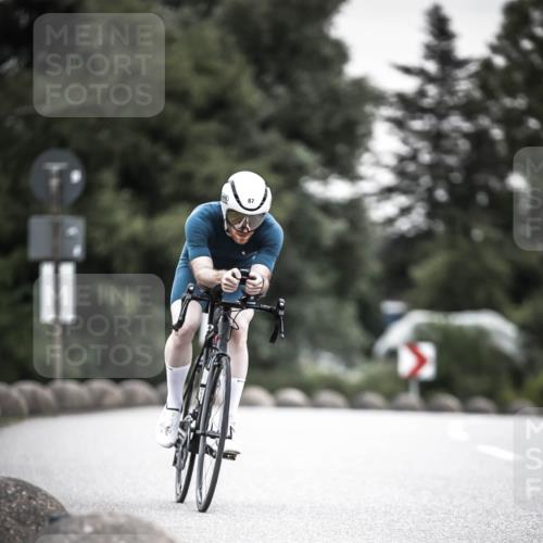 21.06.2026 - 29. Vierlanden-Triathlon H.Heesch http://msf.ph/oto/9850887 21.06.2026 10:27:34 Radfahren 87, 186, 563 meine-sportfotos.de