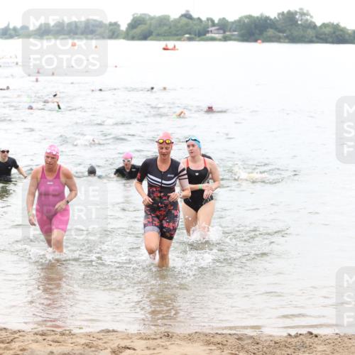 21.06.2026 - 29. Vierlanden-Triathlon Andreas Tolksdorf http://msf.ph/oto/9850919 21.06.2026 10:16:43 Schwimmen 328, 388, 506, 536, 538, 577, 604, 613, 622 meine-sportfotos.de
