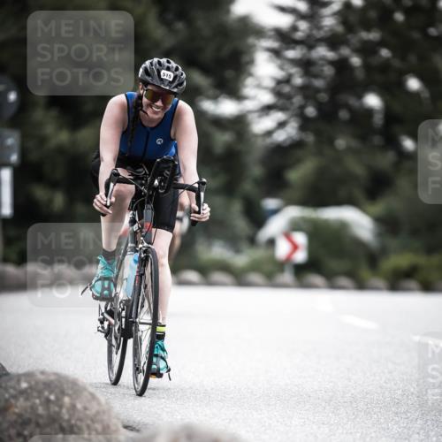 21.06.2026 - 29. Vierlanden-Triathlon H.Heesch http://msf.ph/oto/9850933 21.06.2026 10:27:47 Radfahren 272, 515, 615 meine-sportfotos.de
