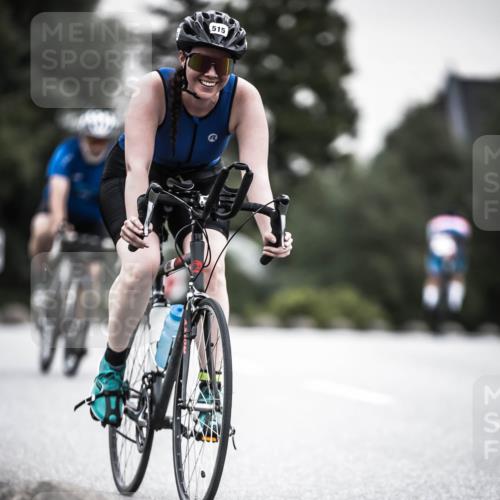 21.06.2026 - 29. Vierlanden-Triathlon H.Heesch http://msf.ph/oto/9850949 21.06.2026 10:27:48 Radfahren 272, 515, 615 meine-sportfotos.de